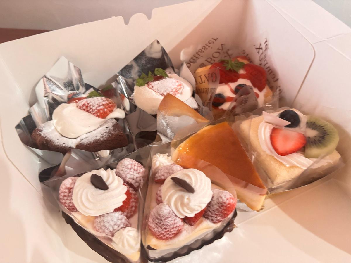 ほとんどのケーキが400円台