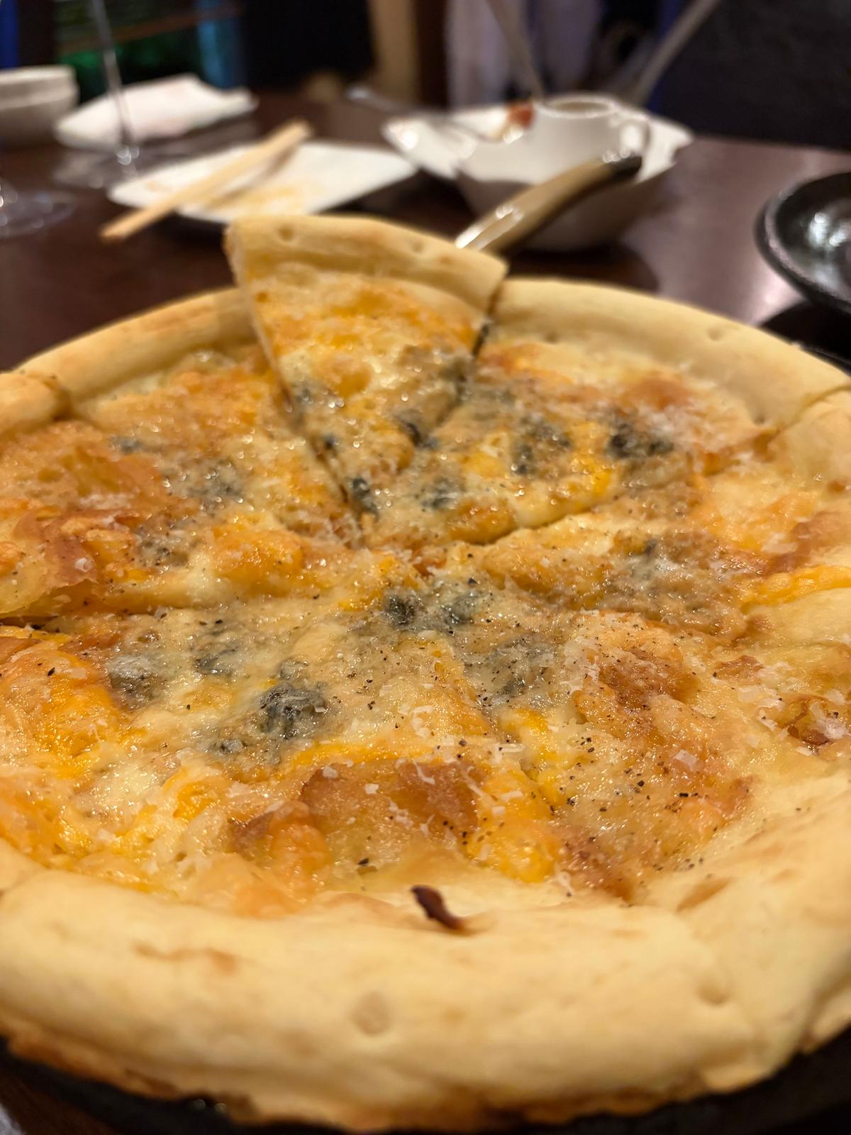 チーズピザ