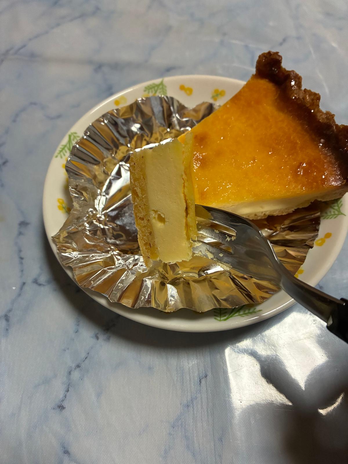 ベイクドチーズタルト