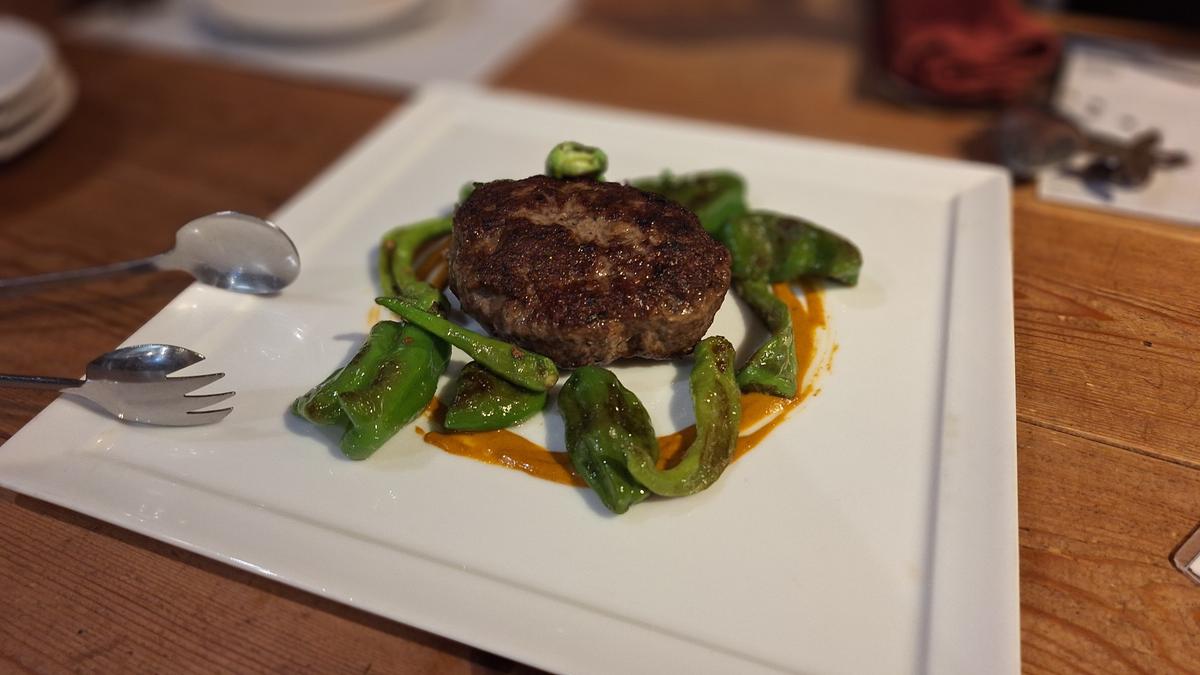 鹿肉のハンバーグ