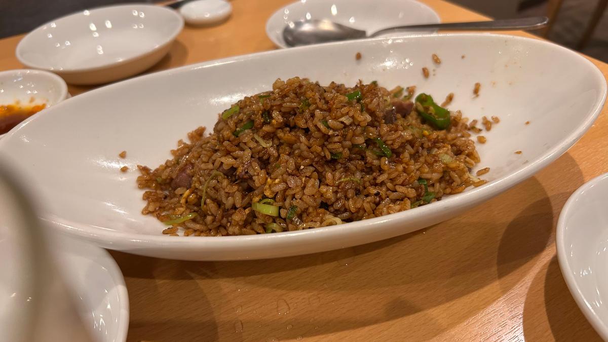 締めは黒チャーハン、記憶に残る味です❤