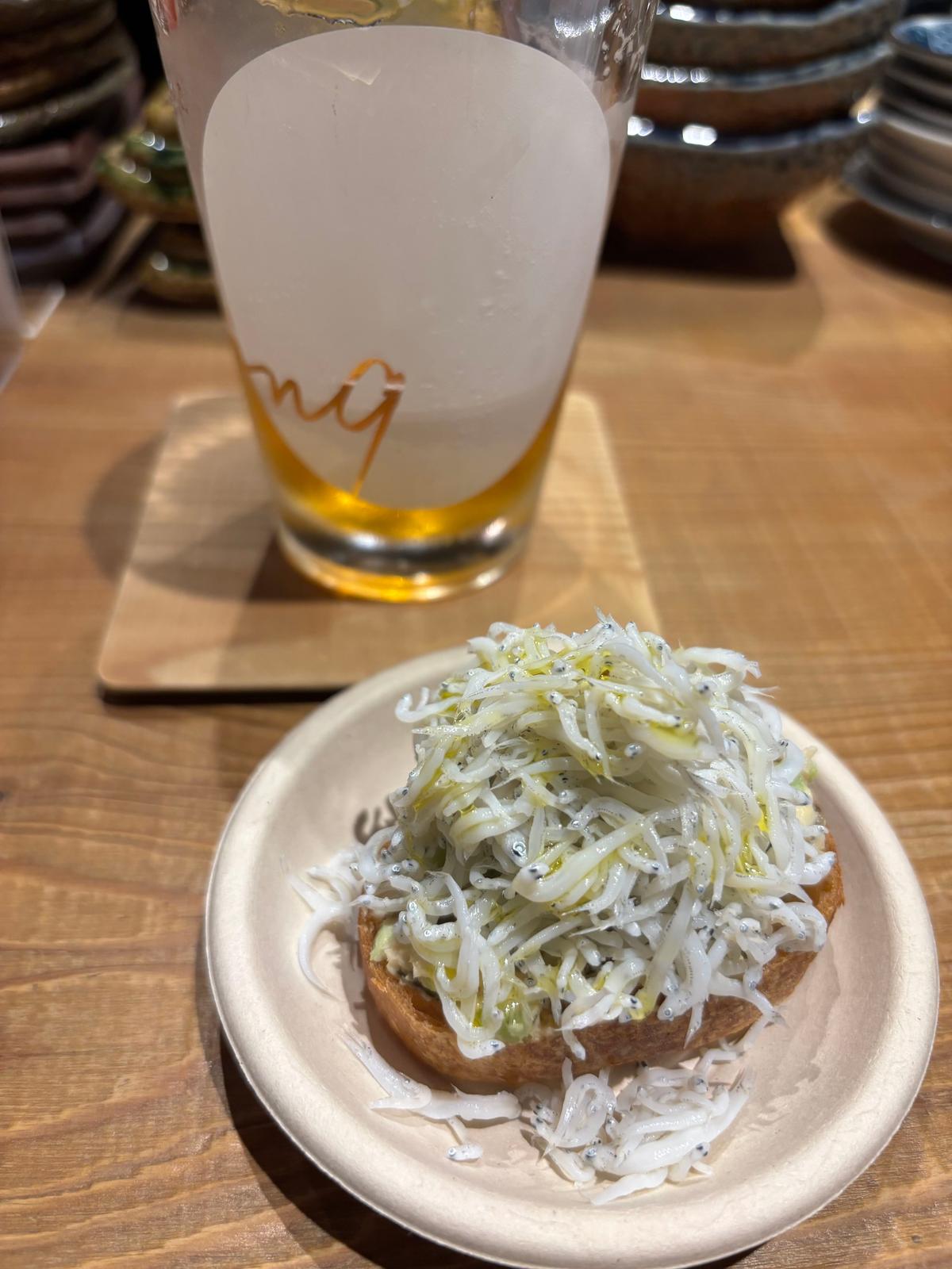 釜揚げしらすと枝豆のブルスケッタ