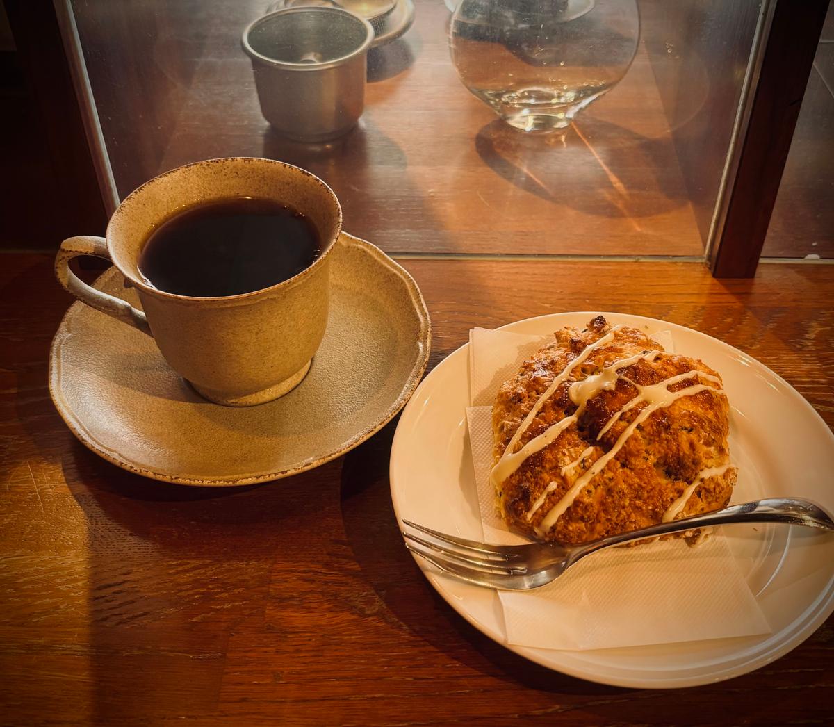 10月より新発売のスコーンと共に☕️